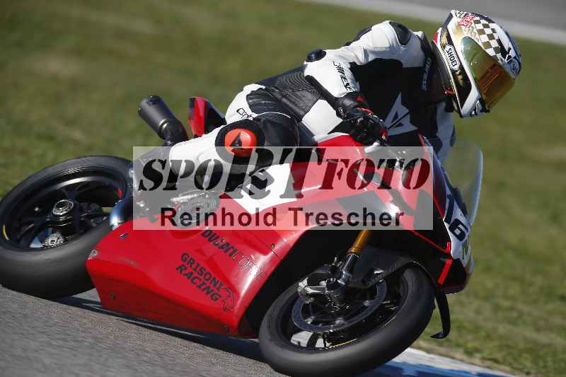 /Archiv-2024/02 29.01.-02.02.2024 Moto Center Thun Jerez/Gruppe gruen-green/162